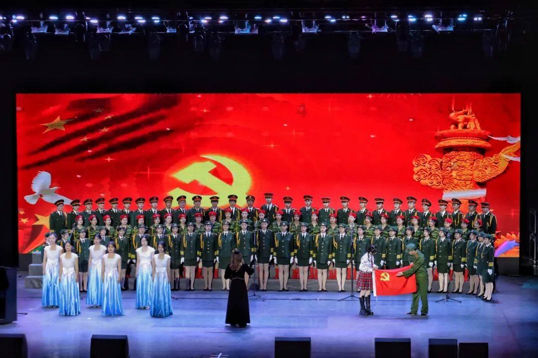 哈尔滨某早市一碗羊汤20元只有五片肉? 官方:已取消该摊主经营资格